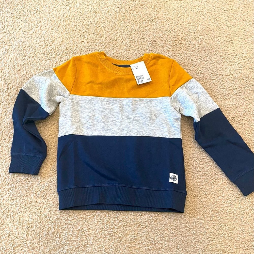 NWT H&M Color Blocked Sweatshirt Boy Size 6 - 8 years